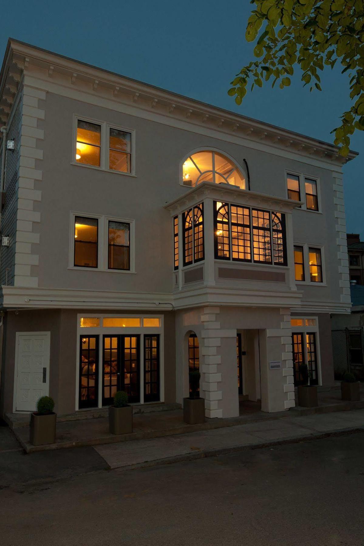 The Attwater Hotel Newport Luaran gambar